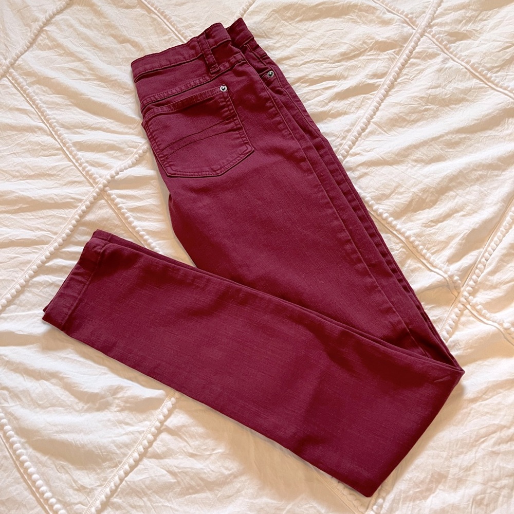 Second Yoga Jeans- merlot skinny jeans- size Canadian 26